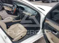 2010 Mercedes Benz E 350 фото