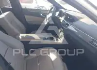 2010 Mercedes Benz E 350 photo