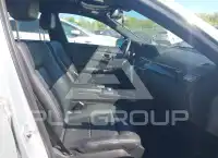 2010 Mercedes Benz E 350 photo