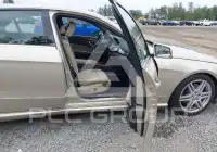 2010 Mercedes Benz E 350 photo
