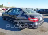 2010 Mercedes Benz E 350 фото