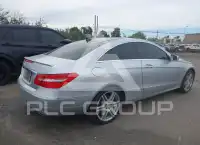 2010 Mercedes Benz E 350 photo
