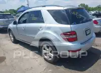 2010 Mercedes Benz ML 350 фото
