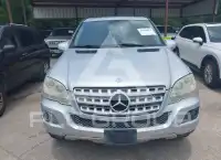 2010 Mercedes Benz ML 350 фото