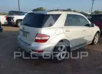 2010 Mercedes Benz ML 350 photo