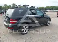 2010 Mercedes Benz ML 350 фото