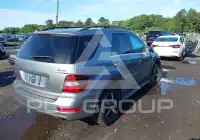 2010 Mercedes Benz ML 350 фото