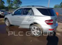 2010 Mercedes Benz ML 350 фото