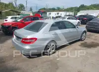 2010 Mercedes Benz E 550 фото