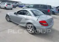 2010 Mercedes Benz SLK 300 photo