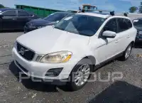2010 Volvo XC60 фото