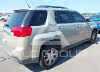 2010 GMC TERRAIN photo