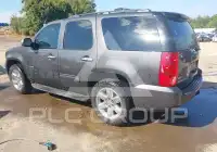 2010 GMC YUKON photo