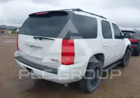 2010 GMC YUKON фото