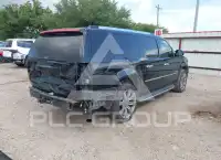 2010 GMC YUKON photo