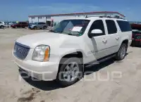 2010 GMC YUKON фото