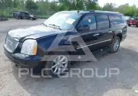 2010 GMC YUKON фото