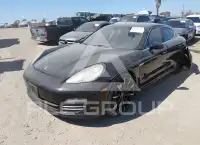 2010 Porsche Panamera photo