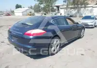 2010 Porsche Panamera photo