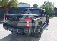 2010 Hummer H3 photo