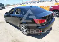 2010 Lexus IS250 photo