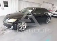 2010 Lexus IS250 photo
