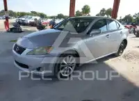2010 Lexus IS250 photo