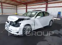 2010 Lexus IS250 фото