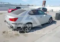 2010 Lexus IS250 photo