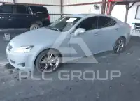 2010 Lexus IS250 photo