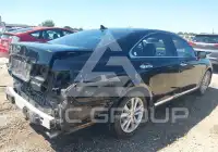 2010 Lexus ES350 photo