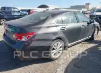 2010 Lexus ES350 photo