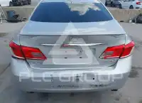 2010 Lexus ES350 photo