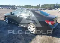 2010 Lexus ES350 photo