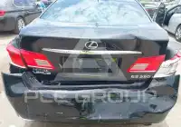 2010 Lexus ES350 photo