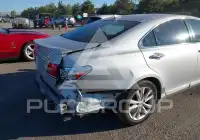 2010 Lexus ES350 фото