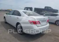 2010 Lexus ES350 photo