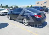 2010 Lexus ES350 photo