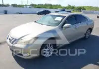 2010 Lexus ES350 фото