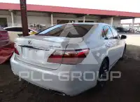 2010 Lexus LS460 photo
