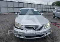 2010 Lexus LS460 фото