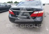 2010 Lexus LS460 photo