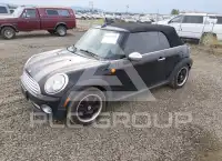 2010 Mini COOPER фото