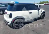 2010 Mini COOPER фото