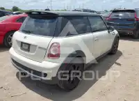 2010 Mini COOPER фото