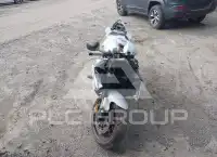 2010 Yamaha YZF-R6 фото