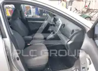2010 Toyota MATRIX фото