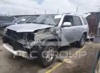 2010 Toyota 4 RUNNER фото