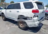 2010 Toyota 4 RUNNER фото