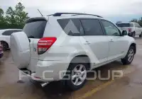 2010 Toyota RAV4 фото